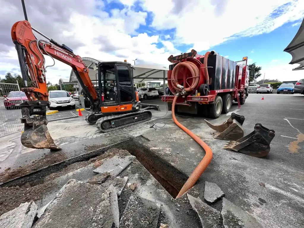 book our services today - Excavation Services and diggers - Ipswich, Brisbane, Sunshine Coast, and Gold Coast